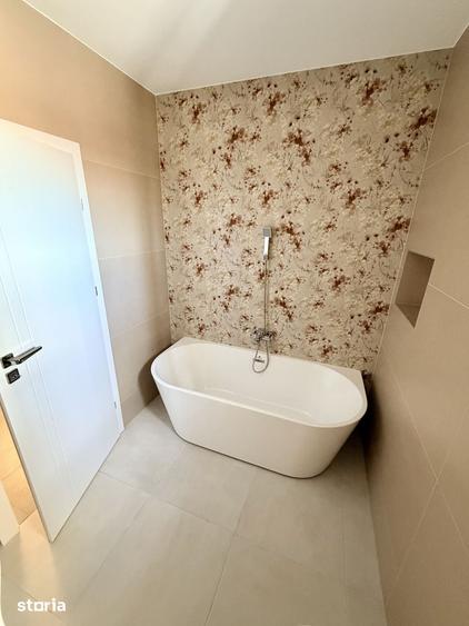Apartament cu 3 camere în Soarelui