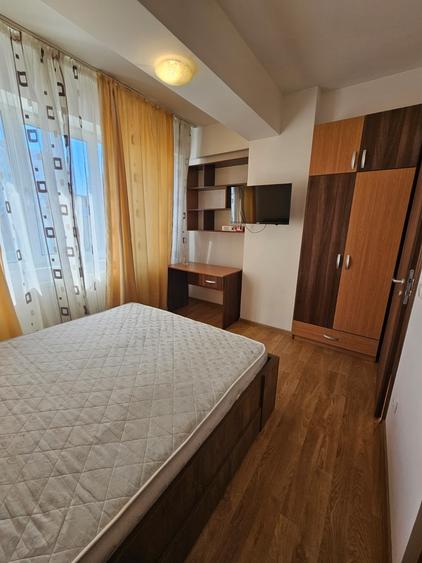 Apartament cu 2 camere semidecomandat în Palat