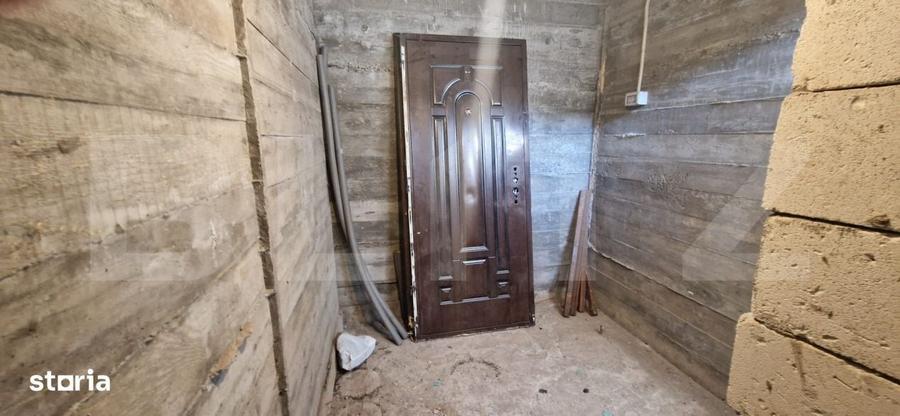 Casă cu 3 camere cu Teren 625 Mp în Șimnicu de Sus