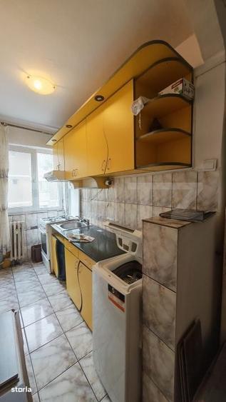 Apartament cu 2 camere semidecomandat în Sântandrei