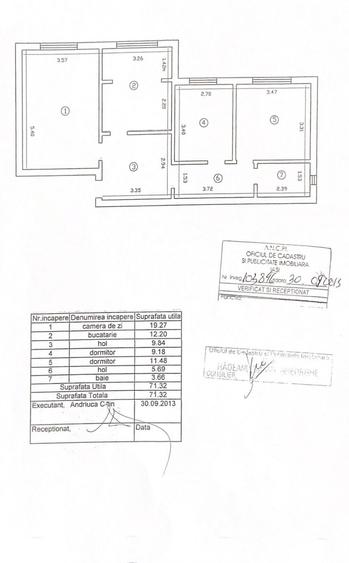 Apartament cu 3 camere decomandat în Nicolina