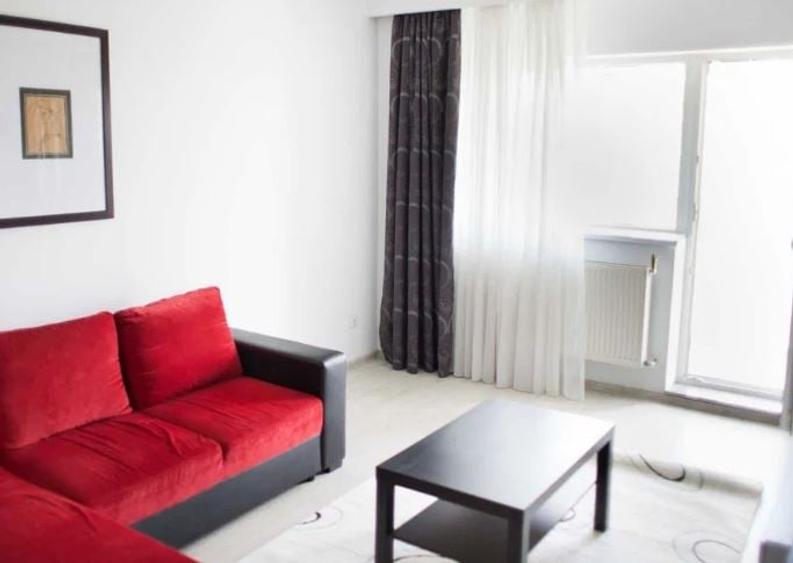 Apartament cu 2 camere decomandat, mobilat în Tineretului