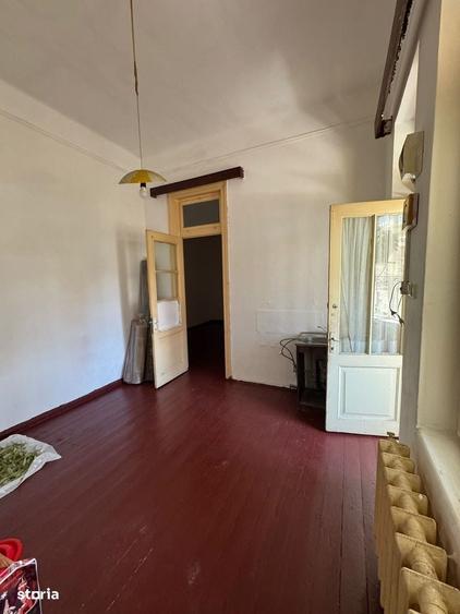 Apartament cu 3 camere în Ultracentral