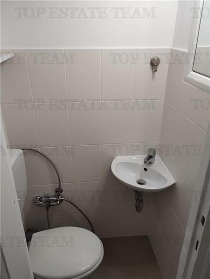 Apartament cu 3 camere circular, mobilat în Armeneasca