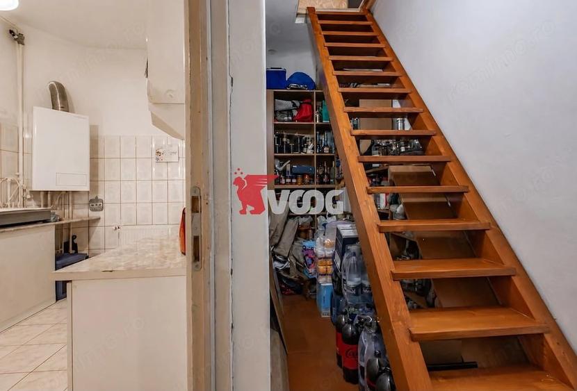Casă cu 5 camere cu Teren 392 Mp în Central