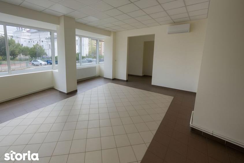 Spațiu comercial, de 119 mp, în Mihai Viteazul