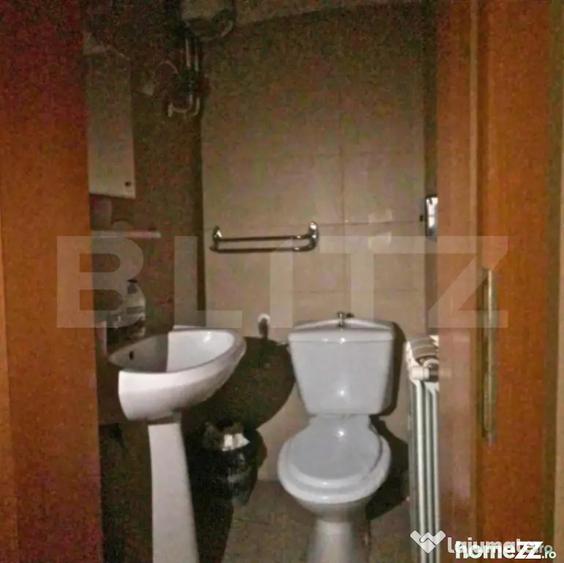 Spațiu comercial, de 160 mp, în Micro 3