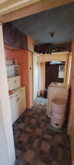 Apartament cu 2 camere nedecomandat în Central