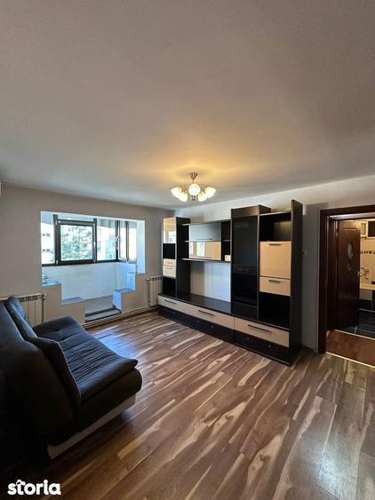 Apartament cu 2 camere semidecomandat în Calea București