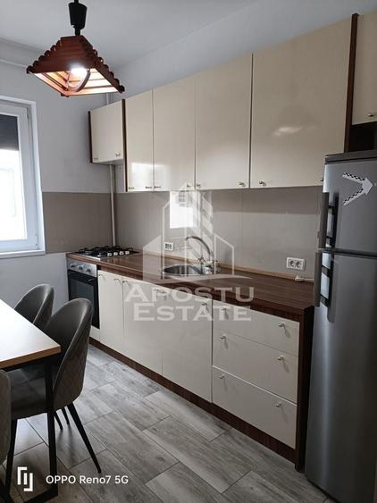 Apartament cu 2 camere decomandat în Giroc