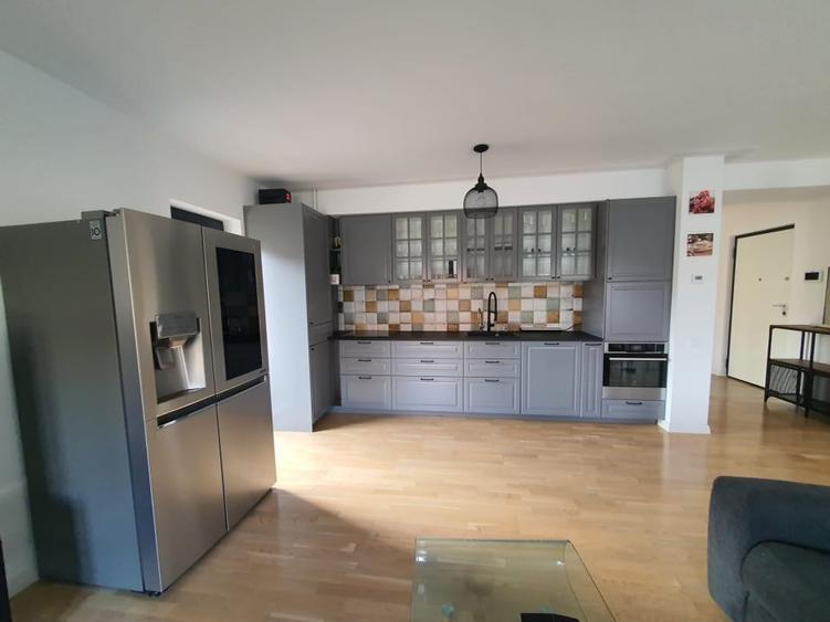 Apartament cu 3 camere decomandat, mobilat în Domenii
