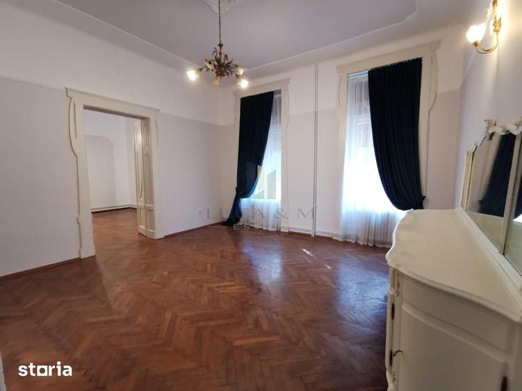 Apartament cu 4 camere în Fabric