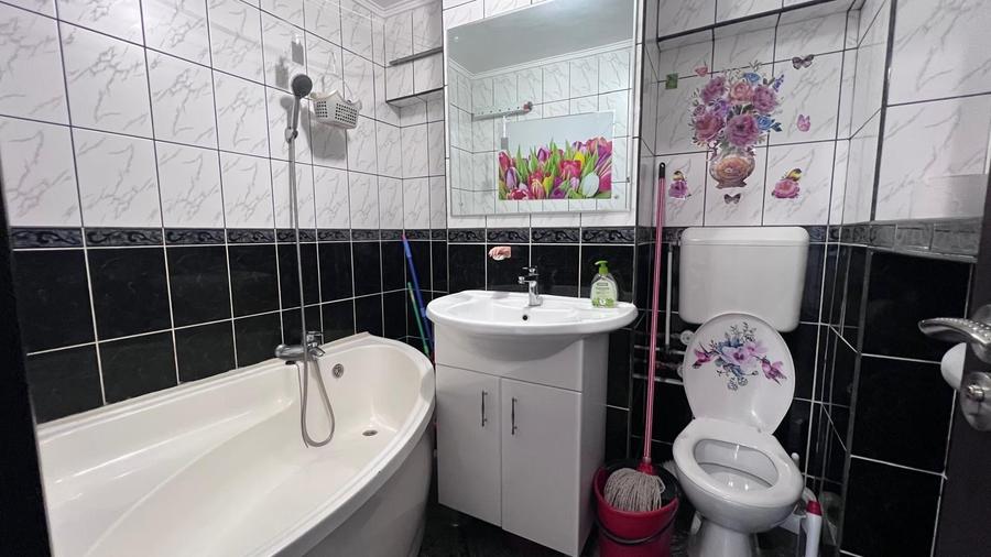 Apartament cu 2 camere decomandat în Drumul Taberei