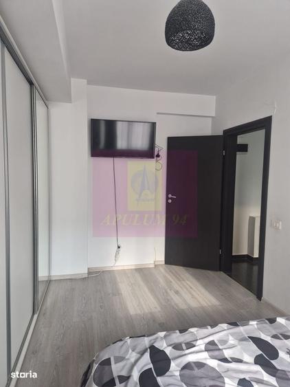 Apartament cu 3 camere în Roșu