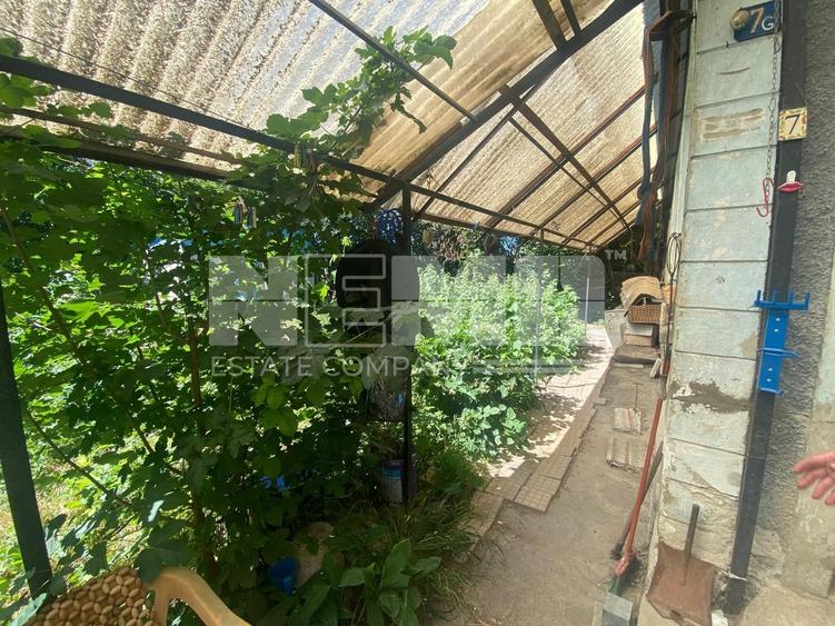 Casă individuală cu 3 camere cu Canalizare în Ultracentral