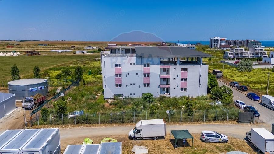 Casă cu 3 camere cu Teren 1707 Mp în Central