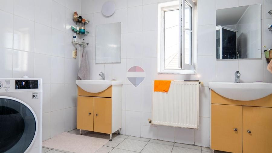 Casă individuală cu 5 camere cu Teren 258 Mp în Nord-Est