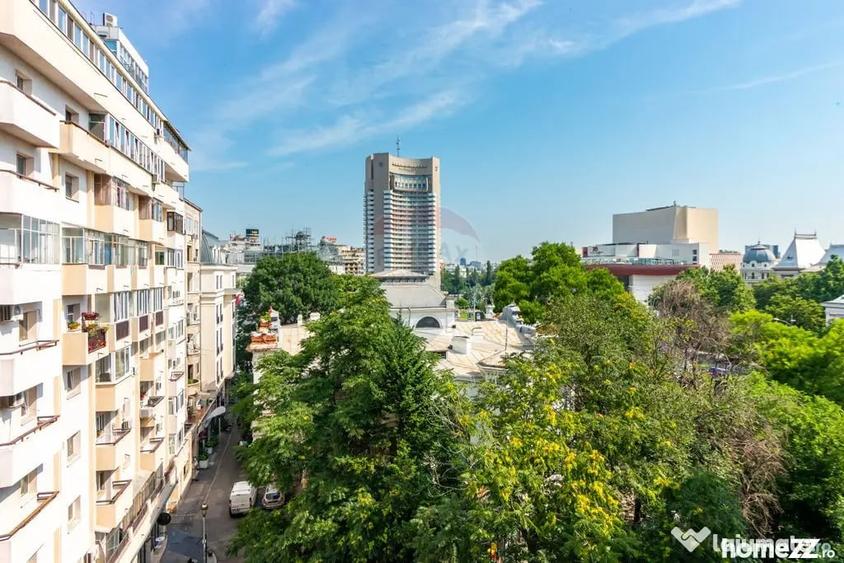 Garsonieră în P-ța Universității