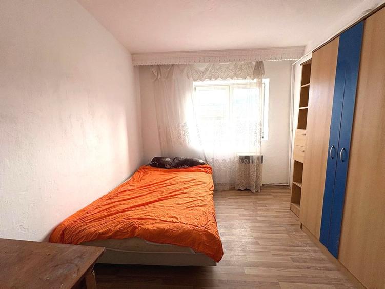 Garsonieră decomandată în Dumbrava 2