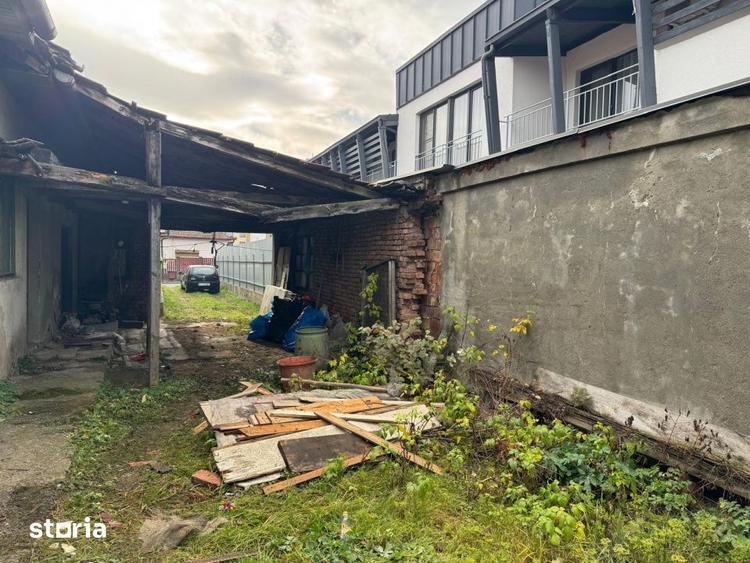 Casă cu 4 camere cu Teren 500 Mp în Între Lacuri