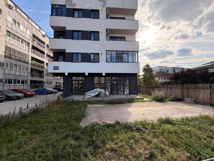 Spațiu comercial, de 100 mp, în Theodor Pallady