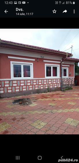 Casă în Crețești