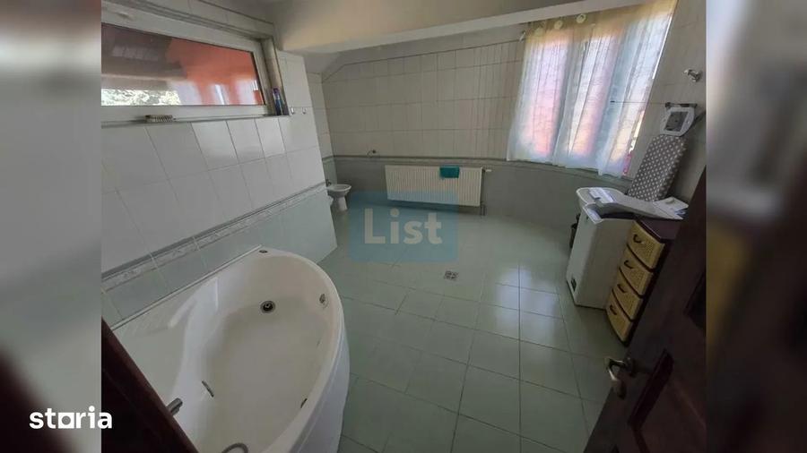 Casă cu 3 camere cu Teren 678 Mp în Europa