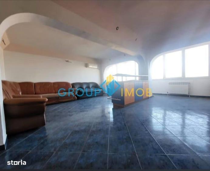Apartament cu 3 camere decomandat în 9 Mai