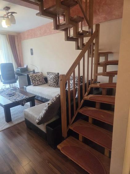 Apartament cu 3 camere decomandat în Tudor