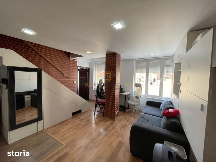 Apartament cu 3 camere în Apărătorii Patriei