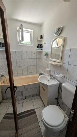 Apartament cu 2 camere semidecomandat, mobilat în Noua