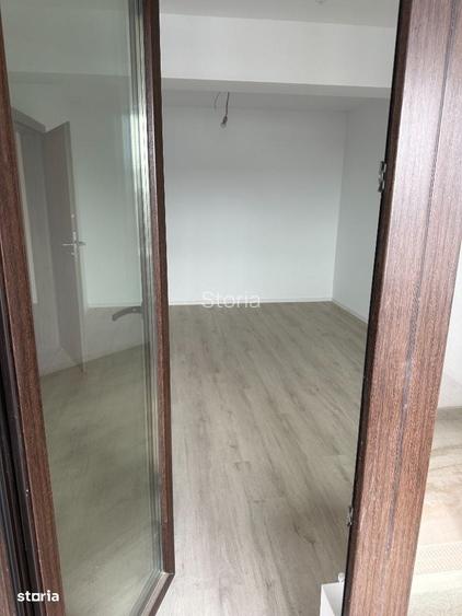 Apartament cu 2 camere, mutare imediata