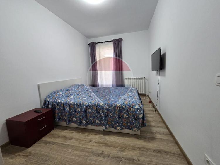 Apartament cu 3 camere semidecomandat, mobilat în Snagov