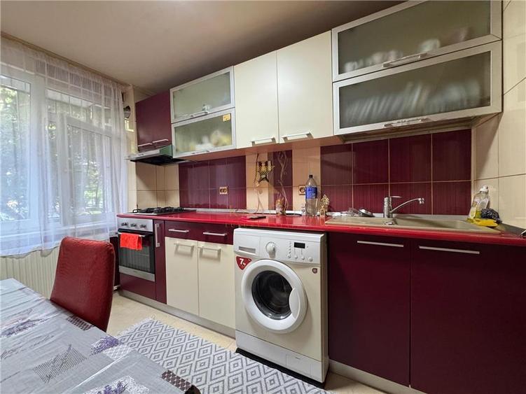 2 Camere Stradal Calea Vitan | Ideal Locuinta, Birou sau Investitie - 11