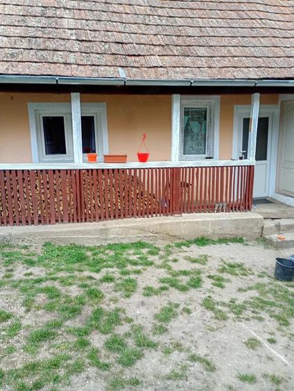 Casă cu Teren 450 Mp în Central