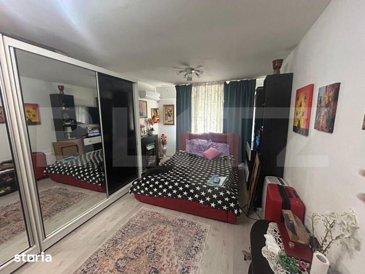 Garsonieră decomandată în Micro 12
