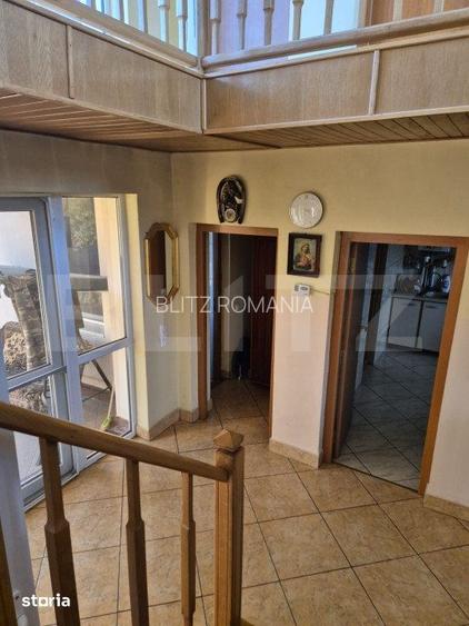 Casa de vanzare - 218 mp utili si 470 mp teren - Bardesti