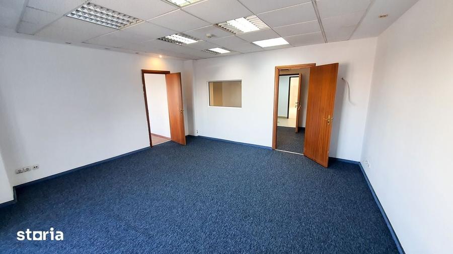 Spațiu comercial, de 525 mp, în Centrul Civic
