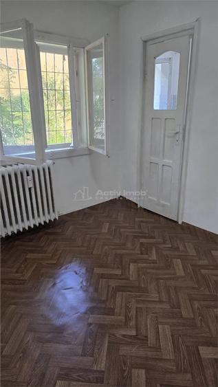 Garsonieră semidecomandată în Confecții