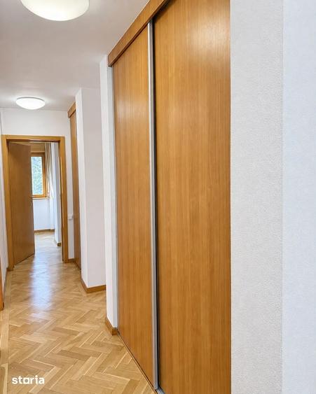 Apartament cu 5 camere decomandat, mobilat în Aviatorilor