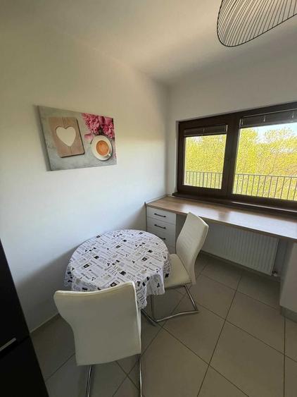 Apartament cu 2 camere decomandat în Sânpetru