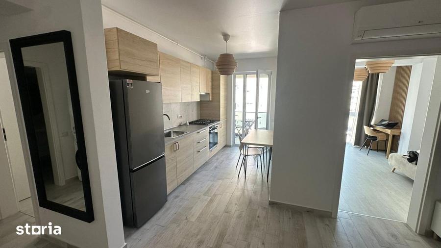 Apartament cu 3 camere, mobilat în Vest