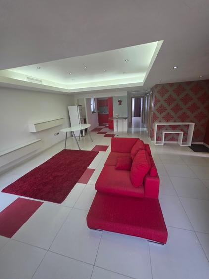 Apartament cu 3 camere decomandat, mobilat în Moșilor