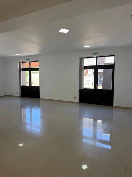 Spațiu comercial, de 80 mp, în Ultracentral