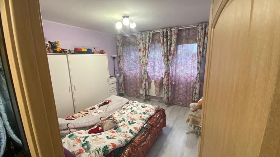 Apartament cu 2 camere decomandat, mobilat în Eroii Revoluției