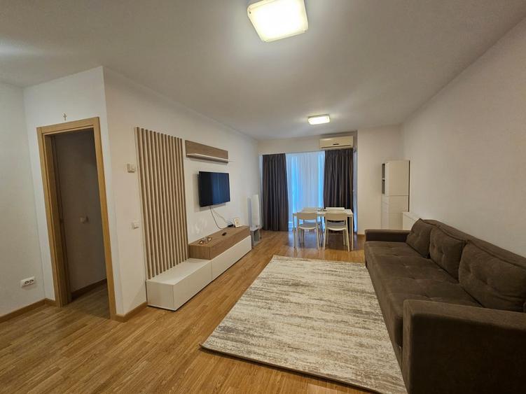 Apartament cu 2 camere decomandat în Costin Georgian