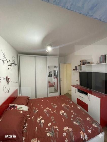 Apartament cu 4 camere semidecomandat în Circumvalațiunii