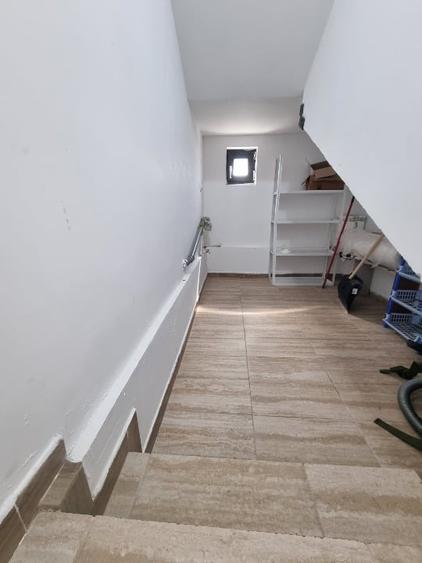 Casă cu 3 camere cu Canalizare în Cetate