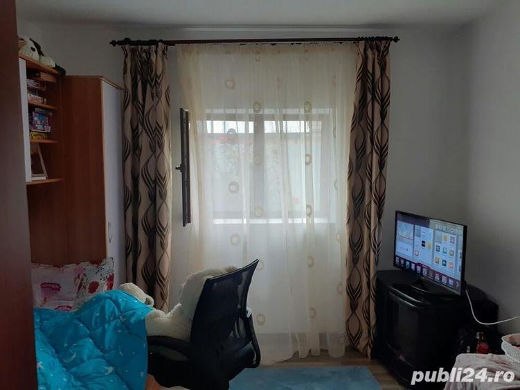 Casă cu 5 camere cu Teren 576 Mp în Mircea-Vodă