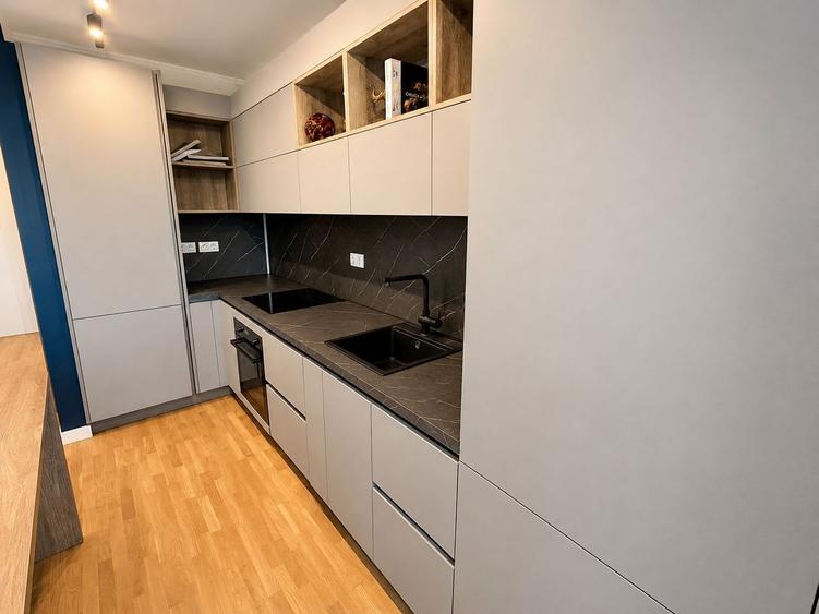 Apartament cu 2 camere în P-ta Presei Libere
